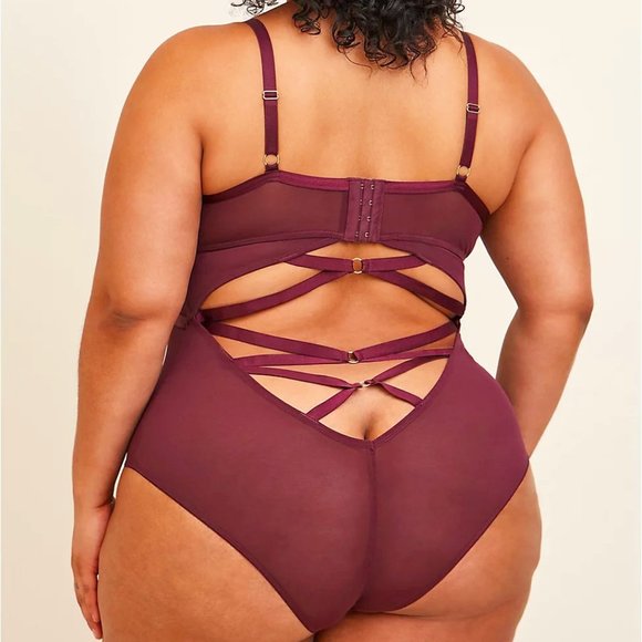 ❤️NWT VINTAGE TORRID LINGERIE BODYSUIT - WINE LACE SATIN - SHEER MESH 4X - Picture 2 of 7